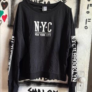 Black NYC Graphic Women's Sweater